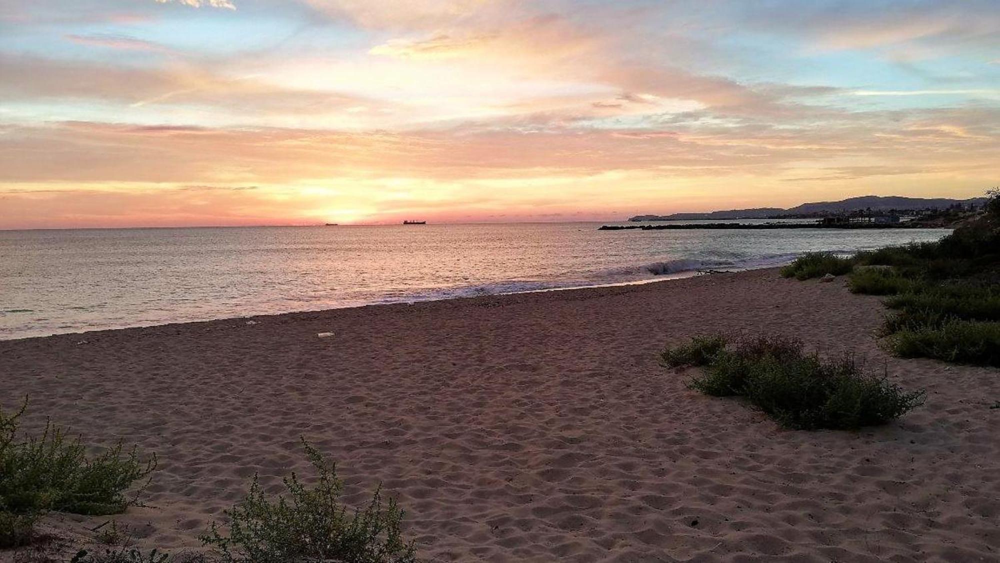 Lala Salama San Leone Bagian luar foto